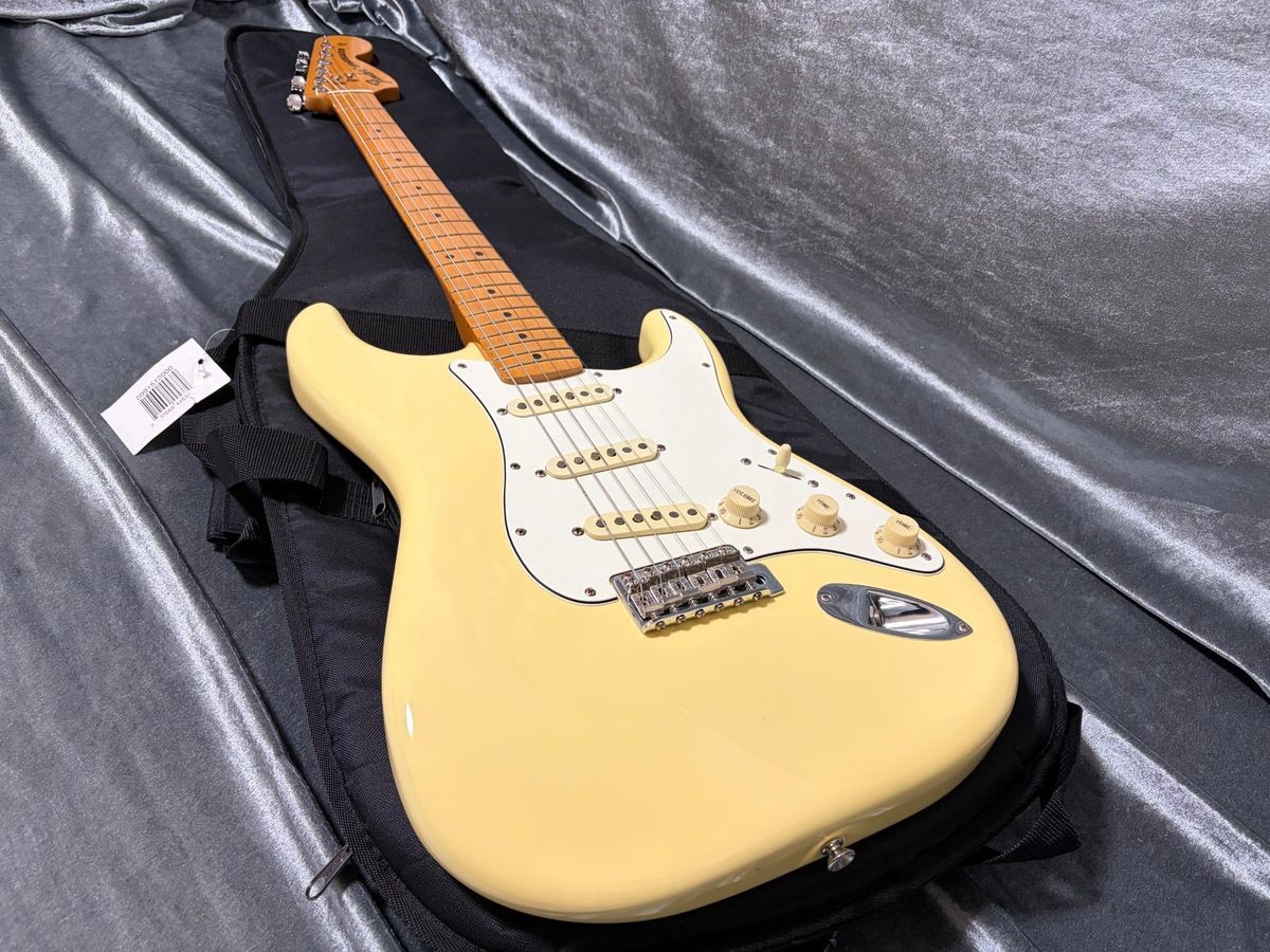 Fender Vintera II 70s Stratocaster Large Head 3-Point 2023 Excellent