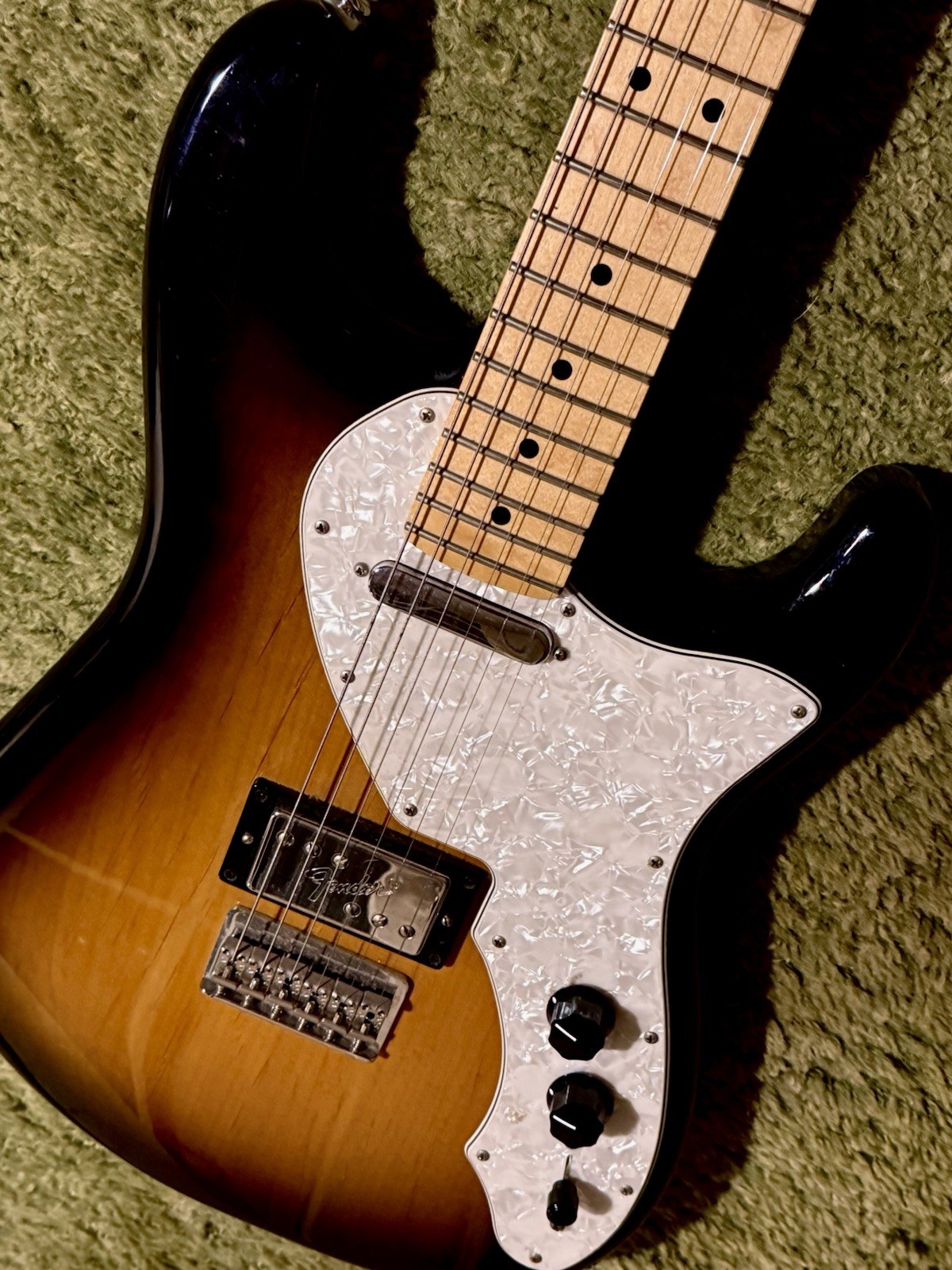 Fender Pawn Shop 70s Stratocaster Deluxe Sunburst Guitar