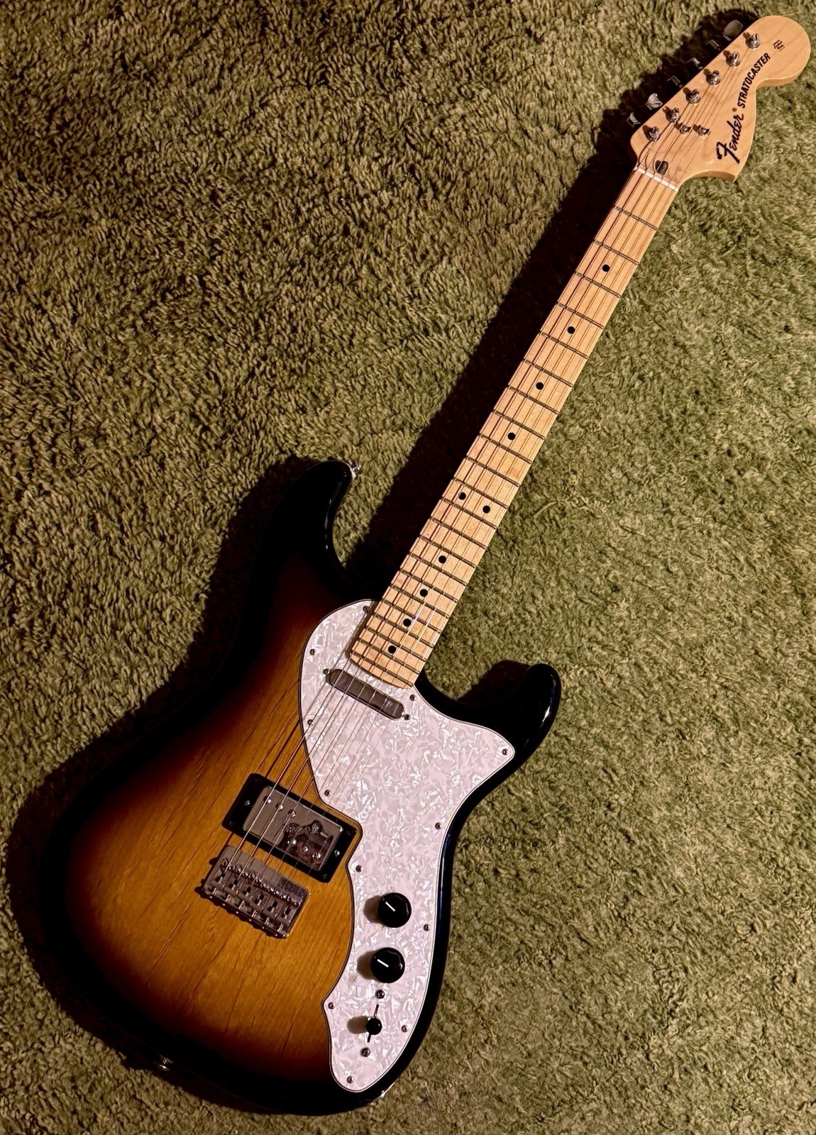 Fender Pawn Shop 70s Stratocaster Deluxe Sunburst Guitar