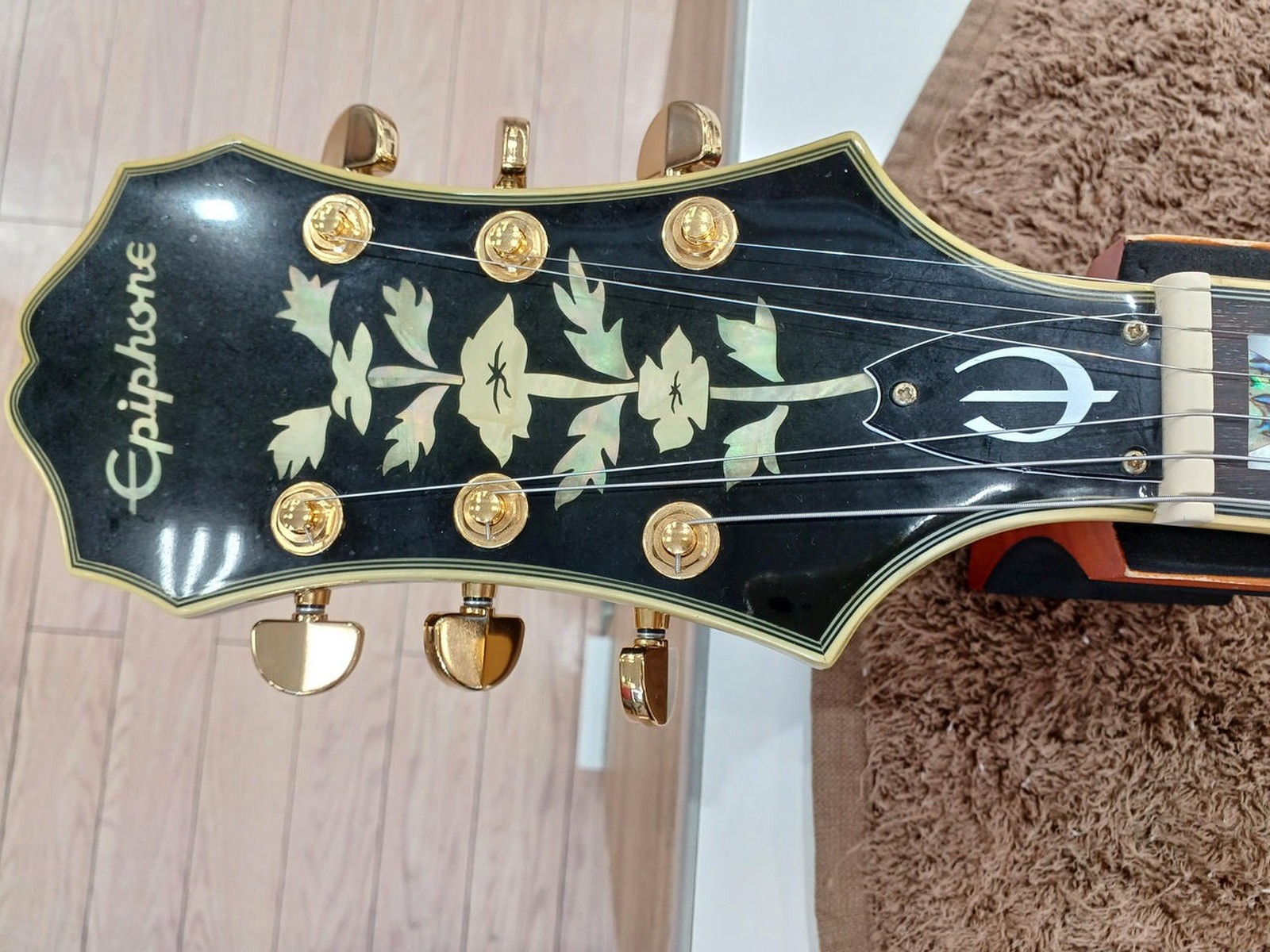 EPIPHONE Sheraton-II PRO VS Used Maple body/neck Walnut fingerboard w/Soft case