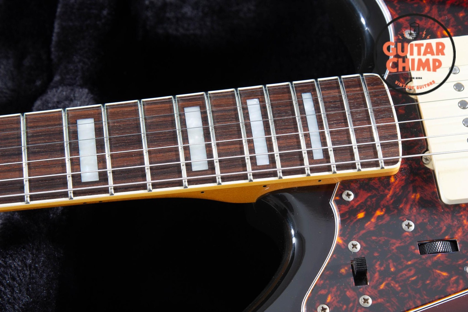 2002 Fender CIJ JM66B ’66 Reissue Jazzmaster 3-Tone Sunburst Block Inlays Japan