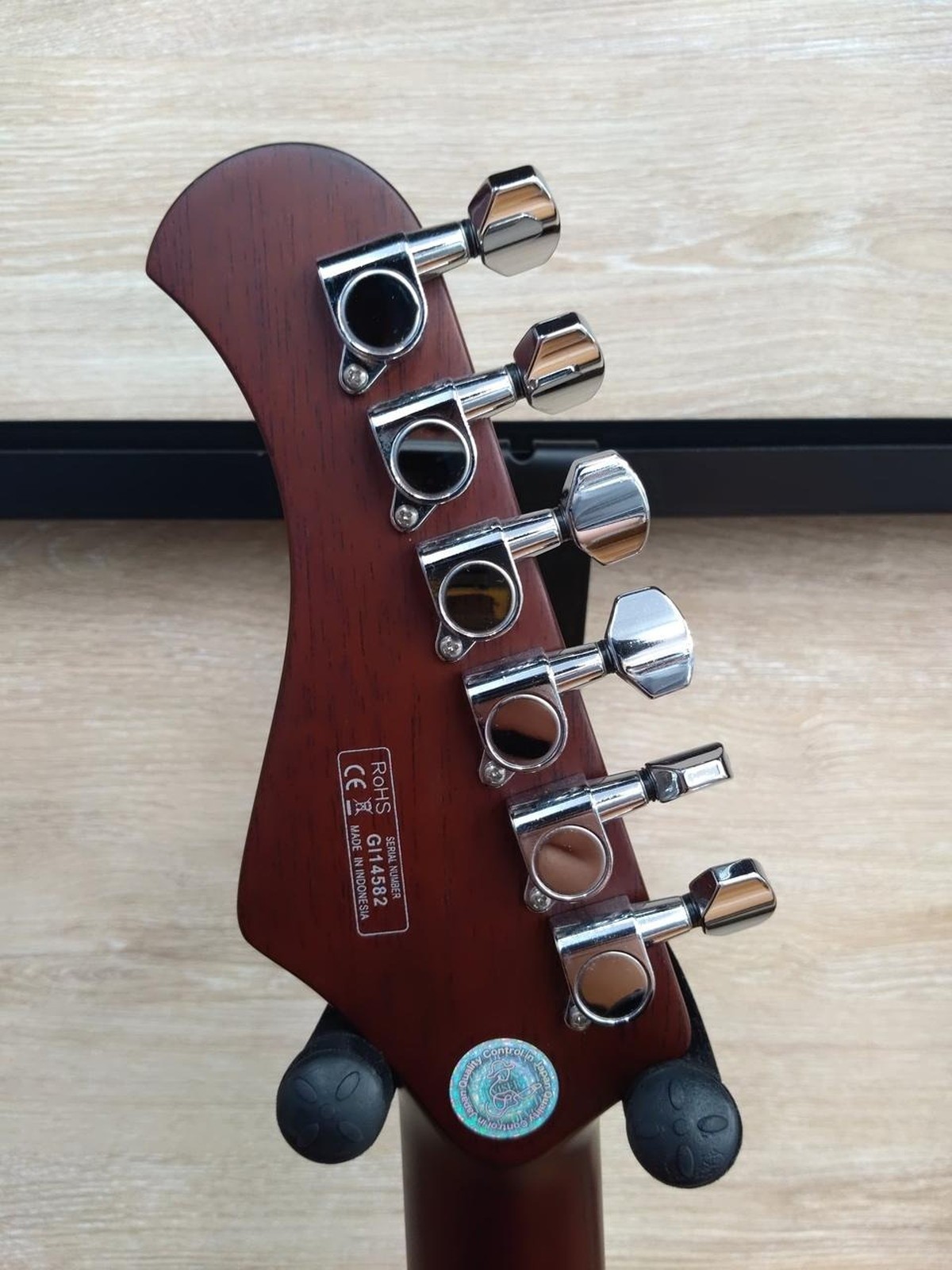 BACCHUS BARON-FM ST-BLU Used Nato body Nato neck Rosewood fingerboard w/Gig case