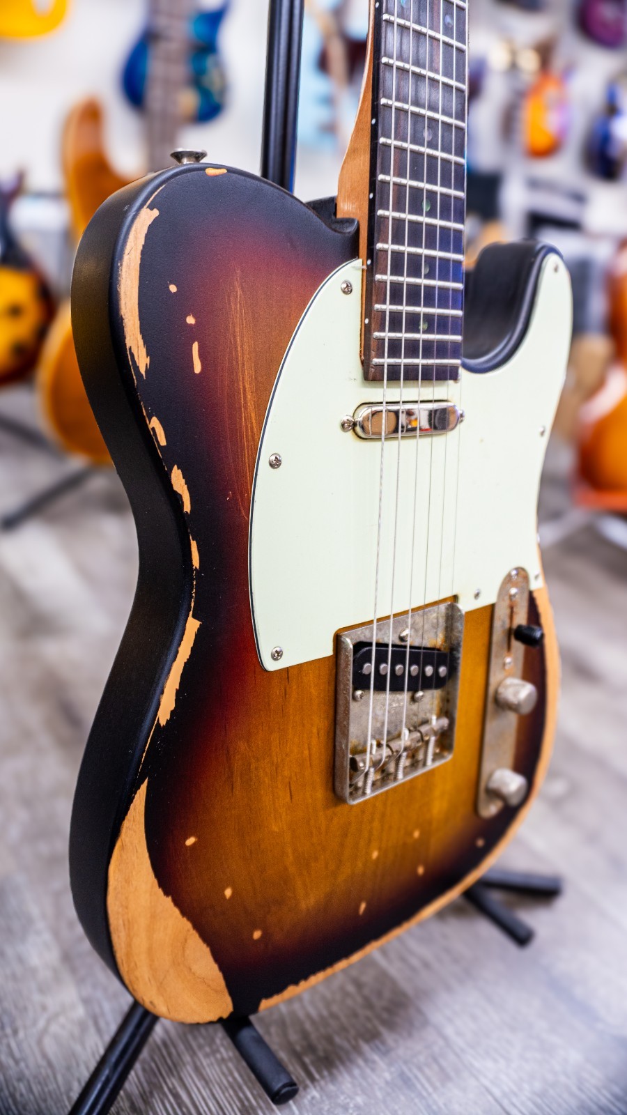 AIO TC3 Relic Electric Guitar -3 Tone Sunburst ( Mint Pickguard ) GS-041