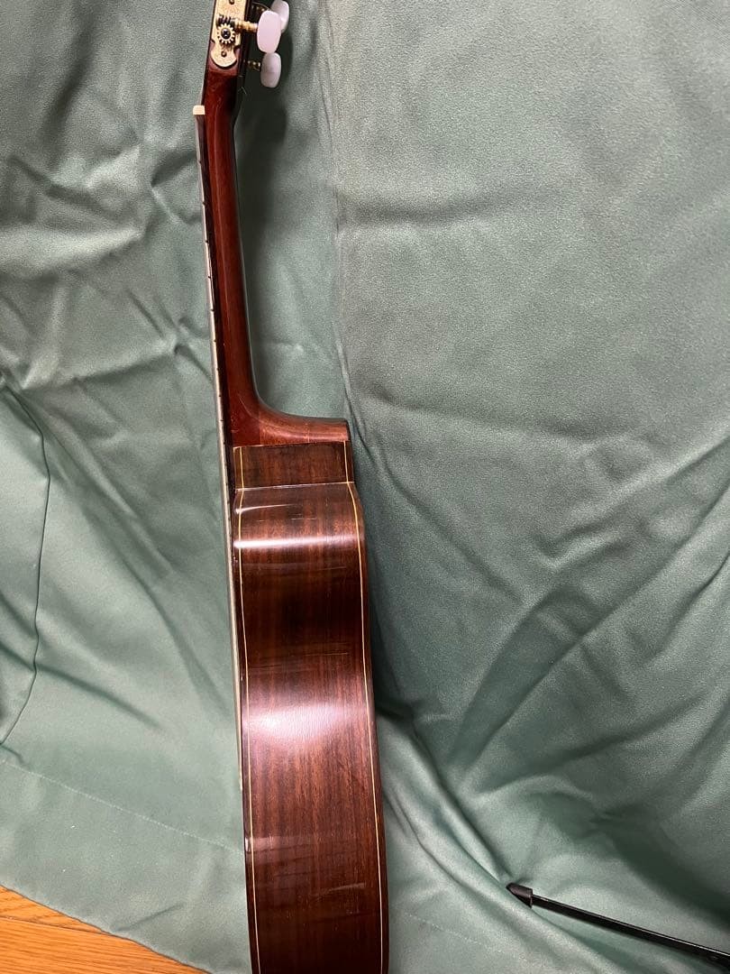 Alto Guitar Spruce/Rosewood Classical Guitar USED