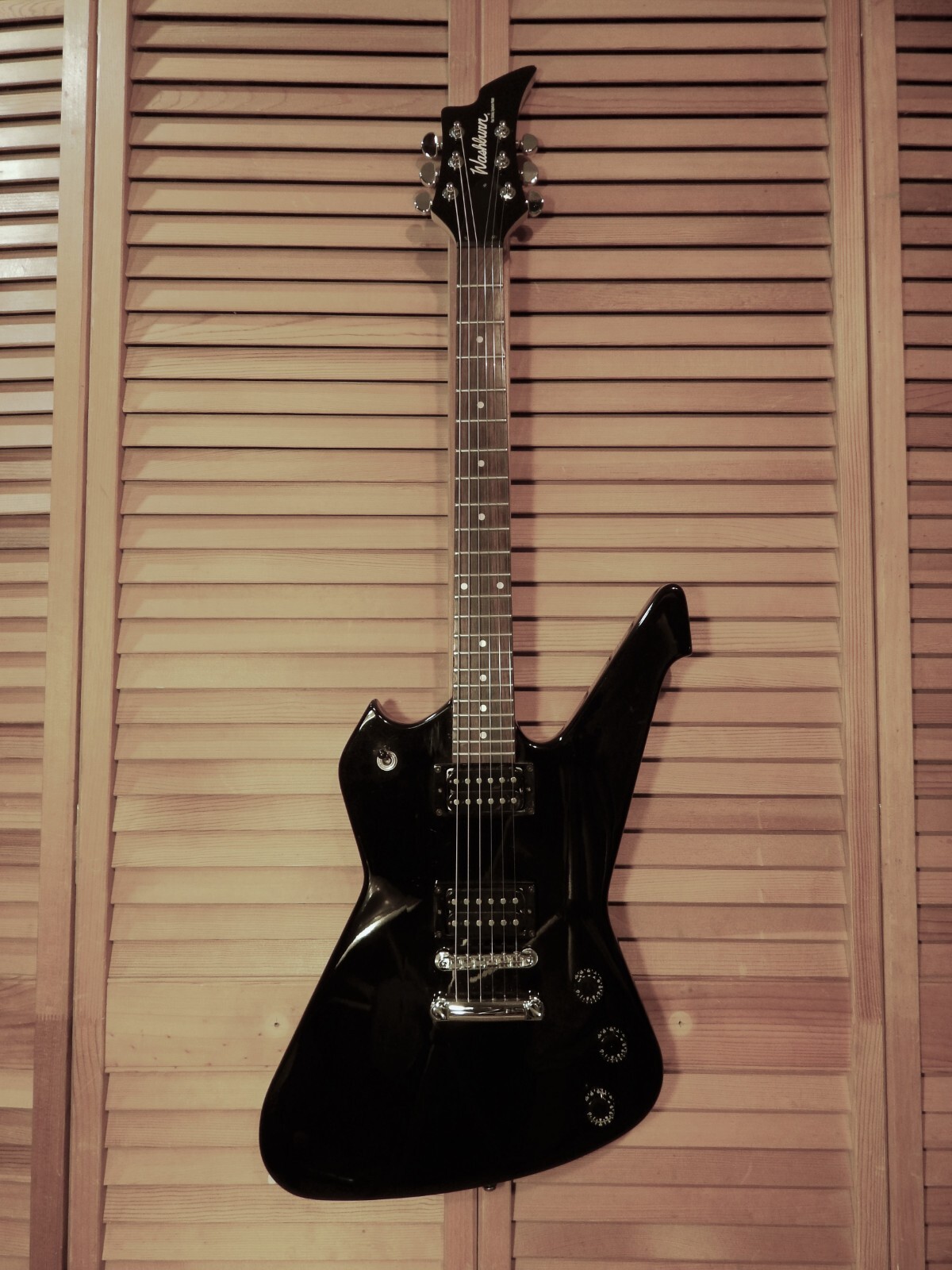 Washburn PS100 Paul Stanley Signature Model Korean ’98 HH Glossy Black wSoftcase