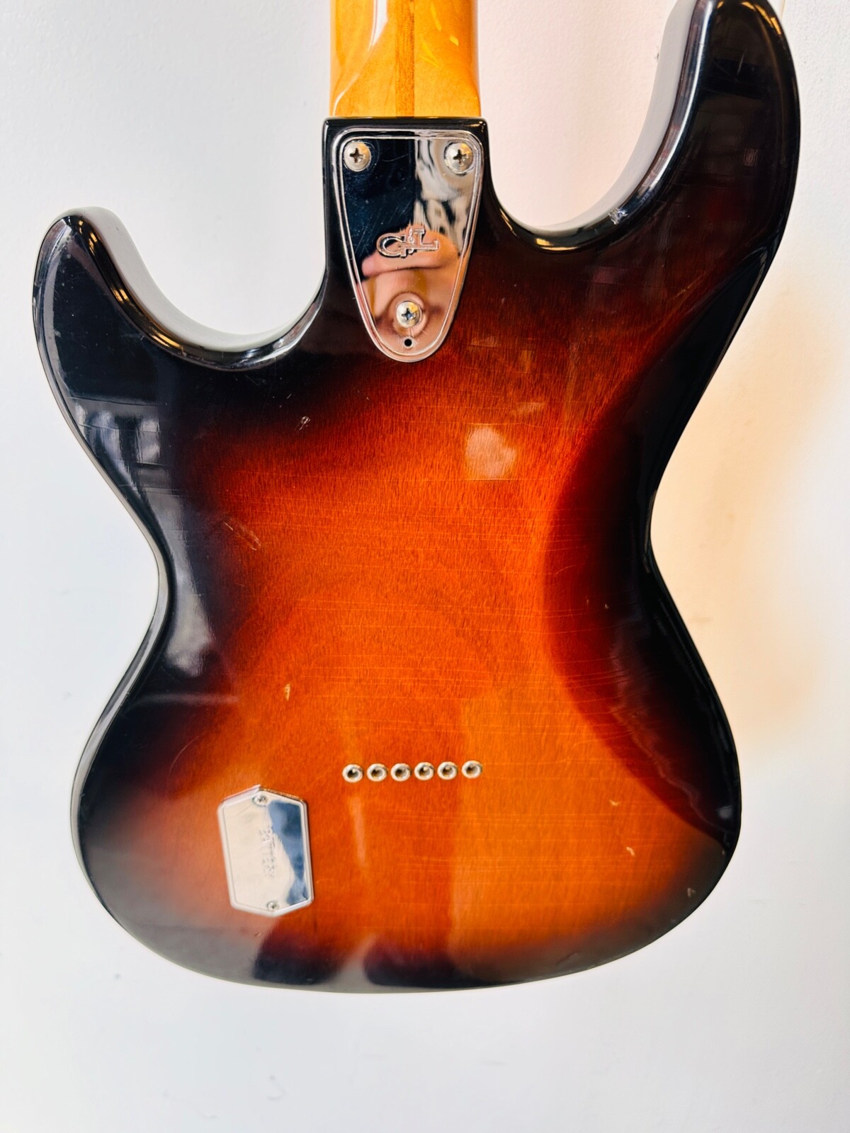 G&L F-100 Series II Electric Guitar – 1980s – In Very Good Condition w/Case