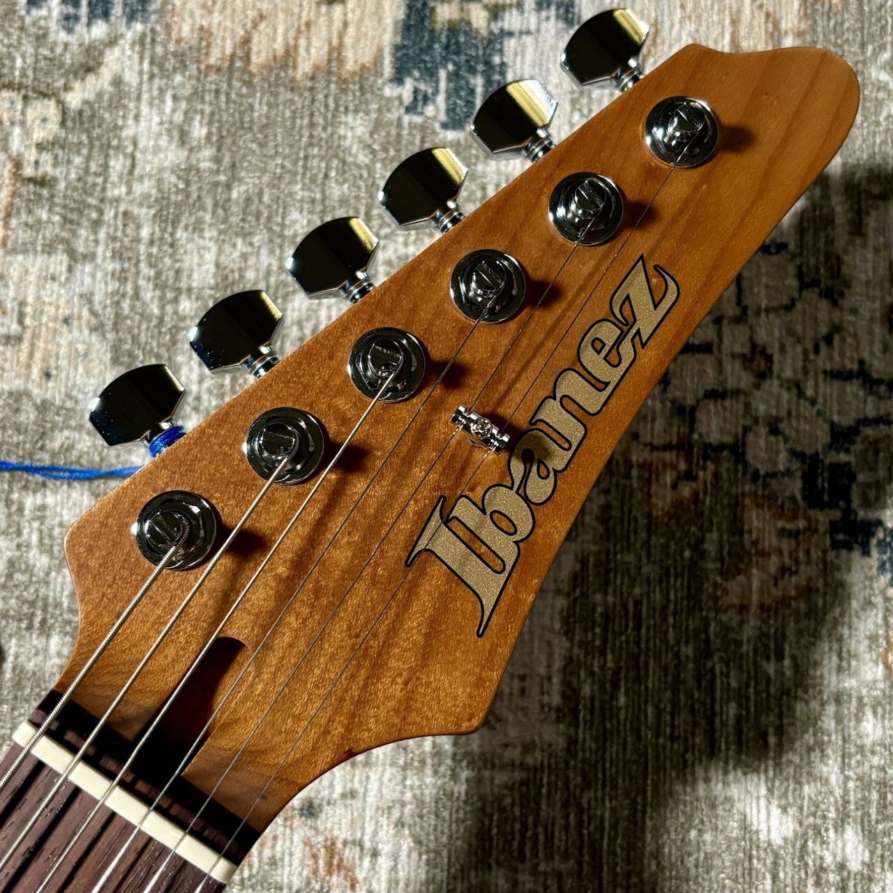 Ibanez AZ2402AR 3.54kg