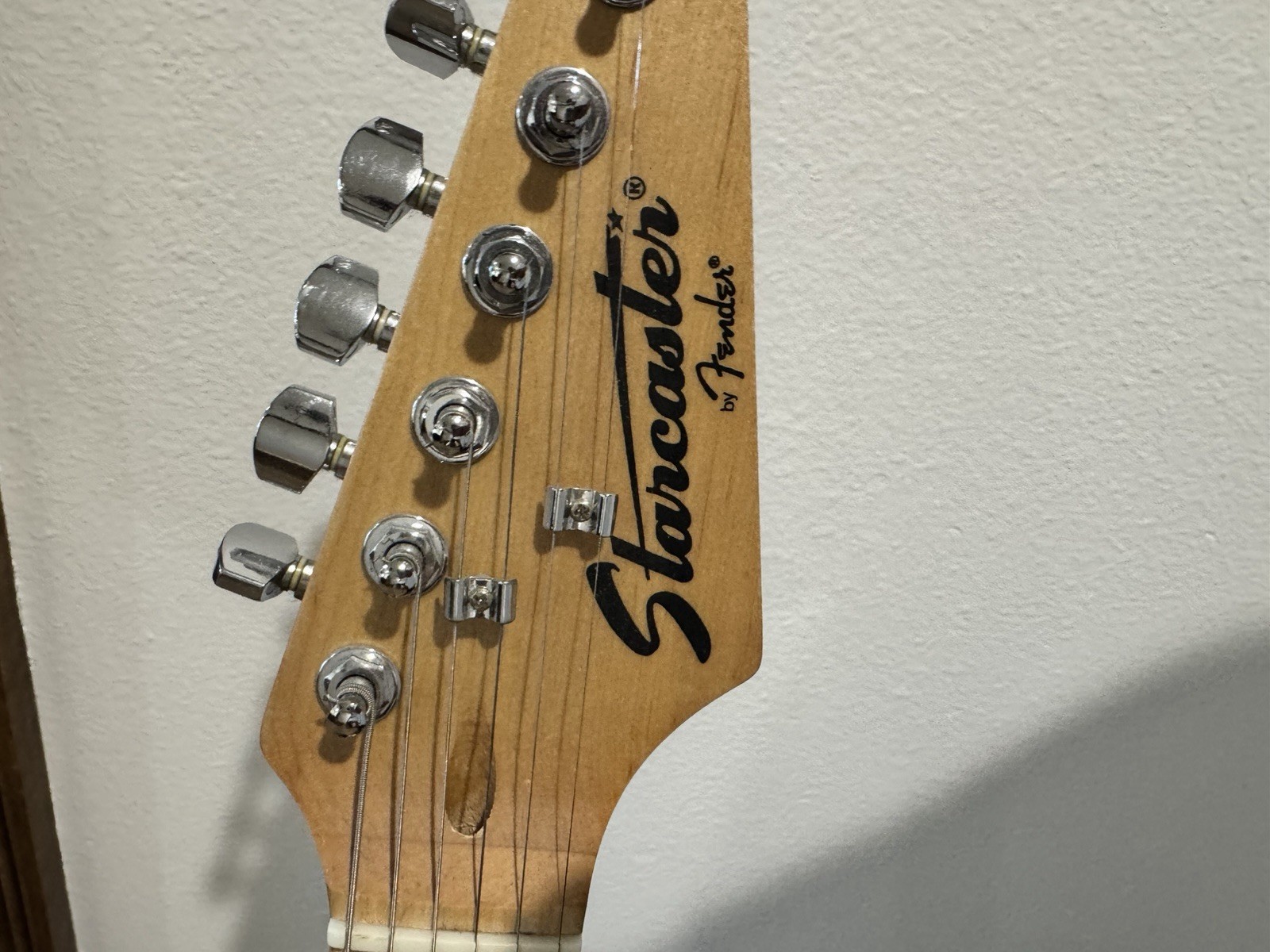 Starcaster by Fender Electric Guitar Black Maple Neck 6-String