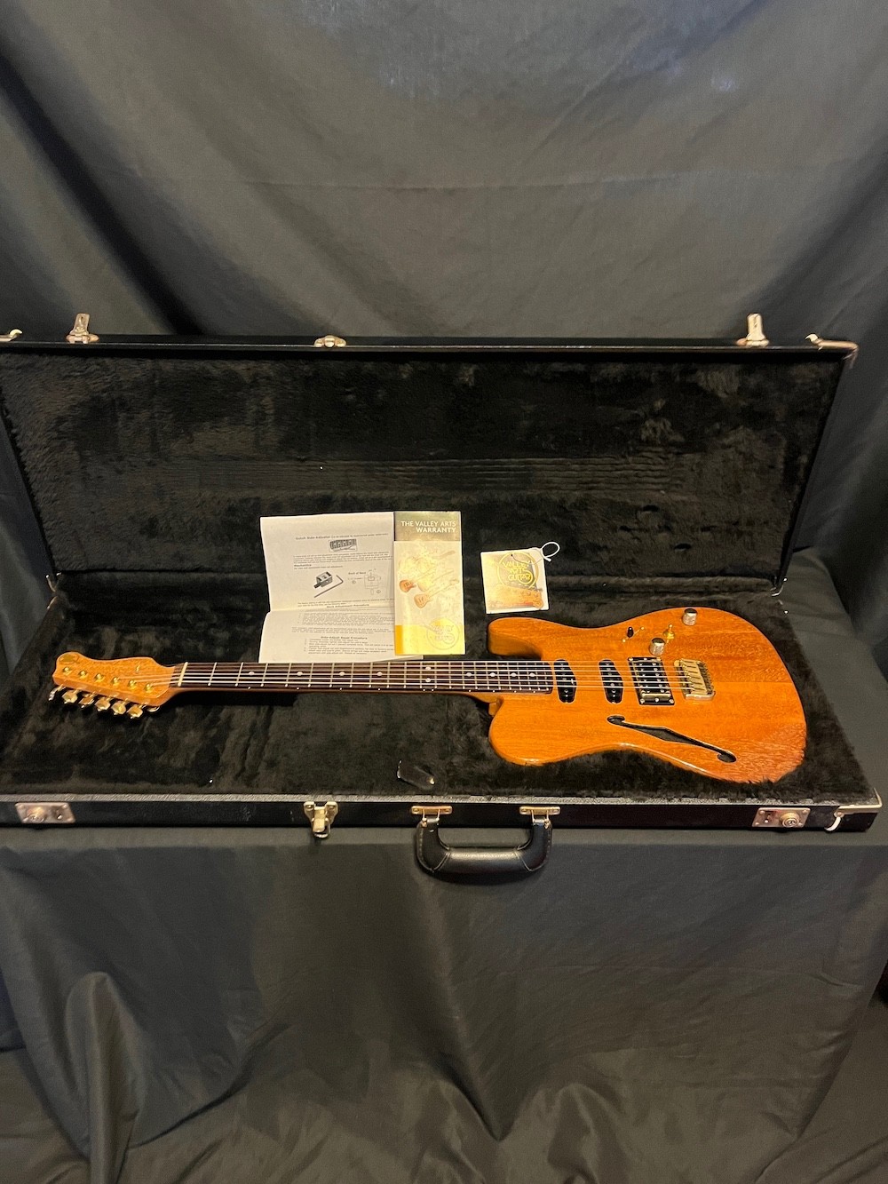 2005 Valley Arts Custom Pro USA T-Series Guitar Bent Top-Natural W/OHSC