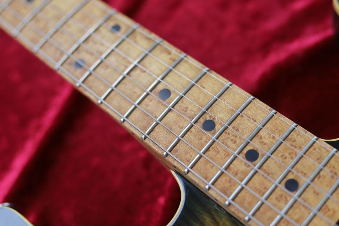 Electric Guitar Schecter Custom 1980s Green Burst Made in Japan