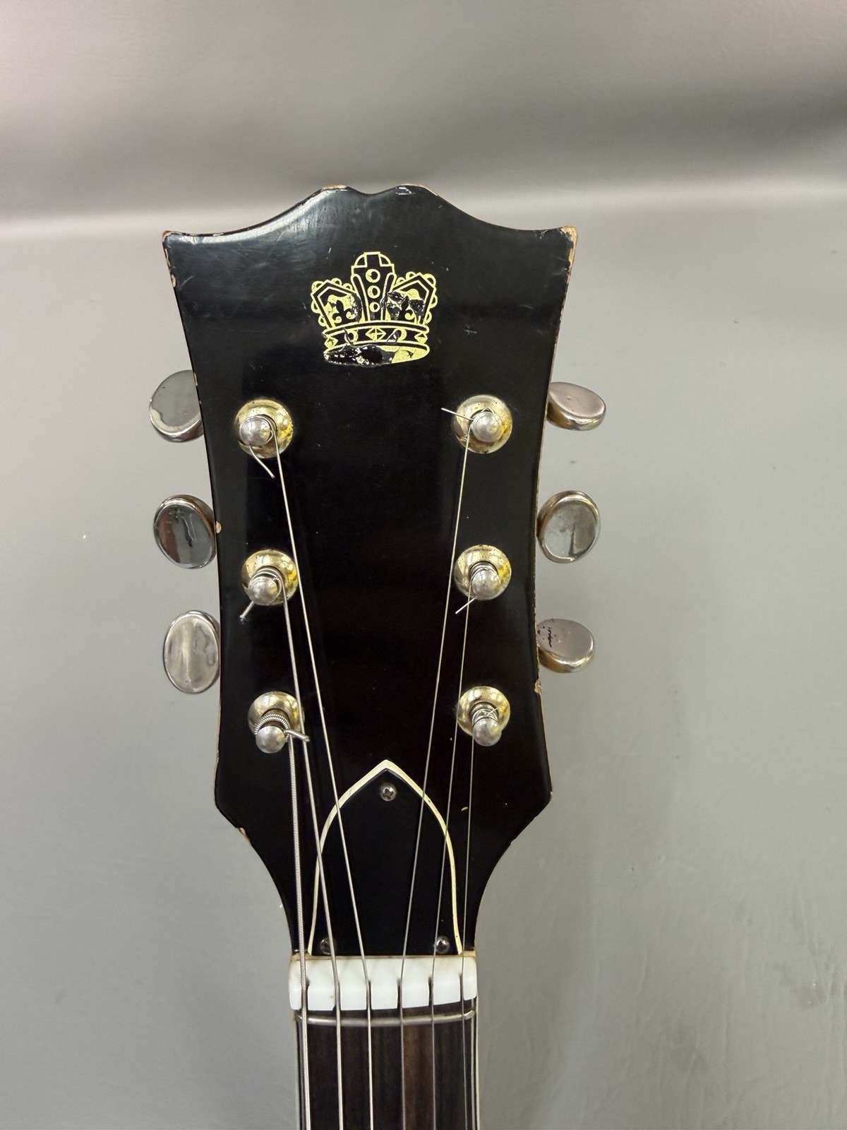 Vintage Crown Semi Hollow Guitar 60’S Made in Japan by Kawai Teisco