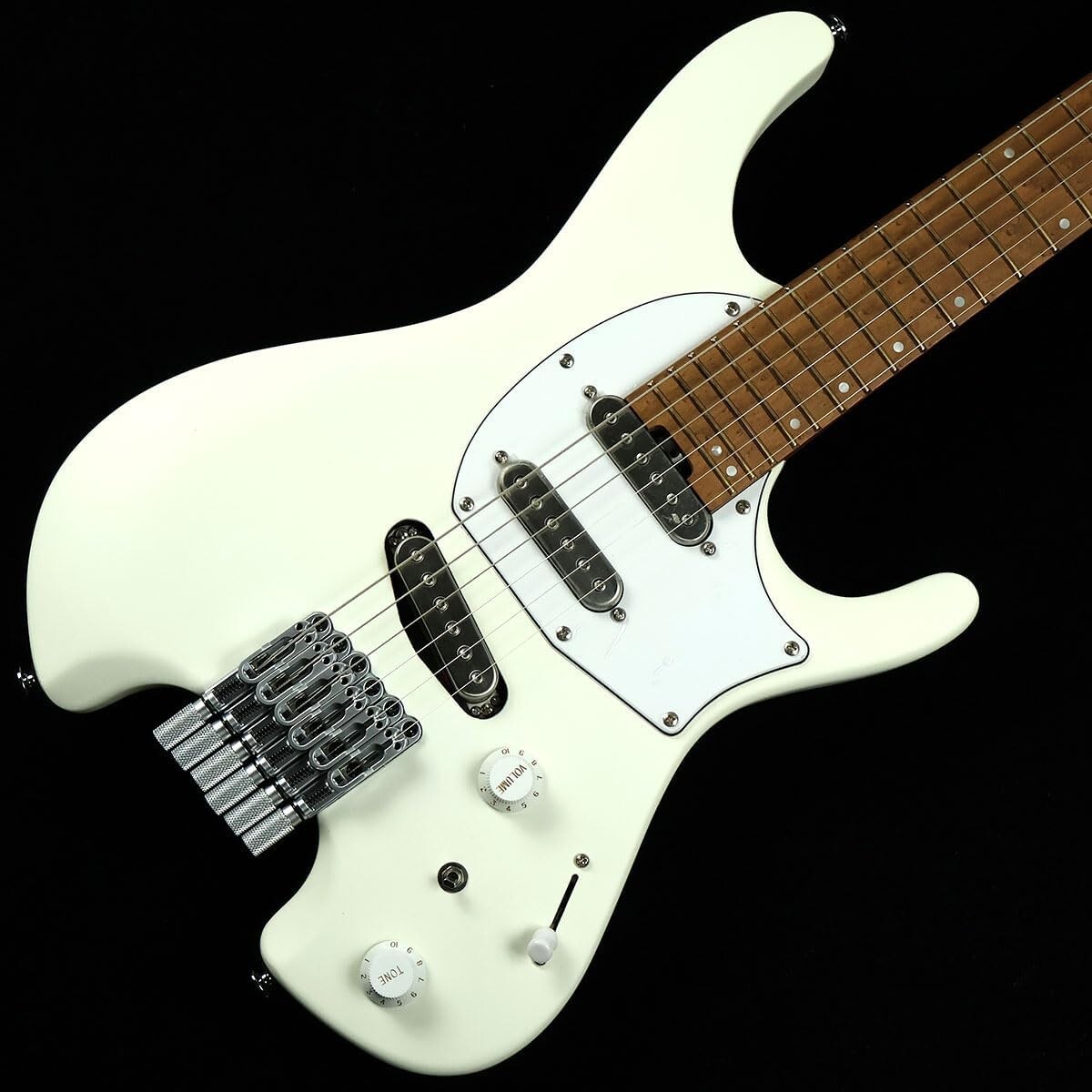Ibanez ICHI10 Vintage White Matte Ichika Nito Signature Model with Gig Bag