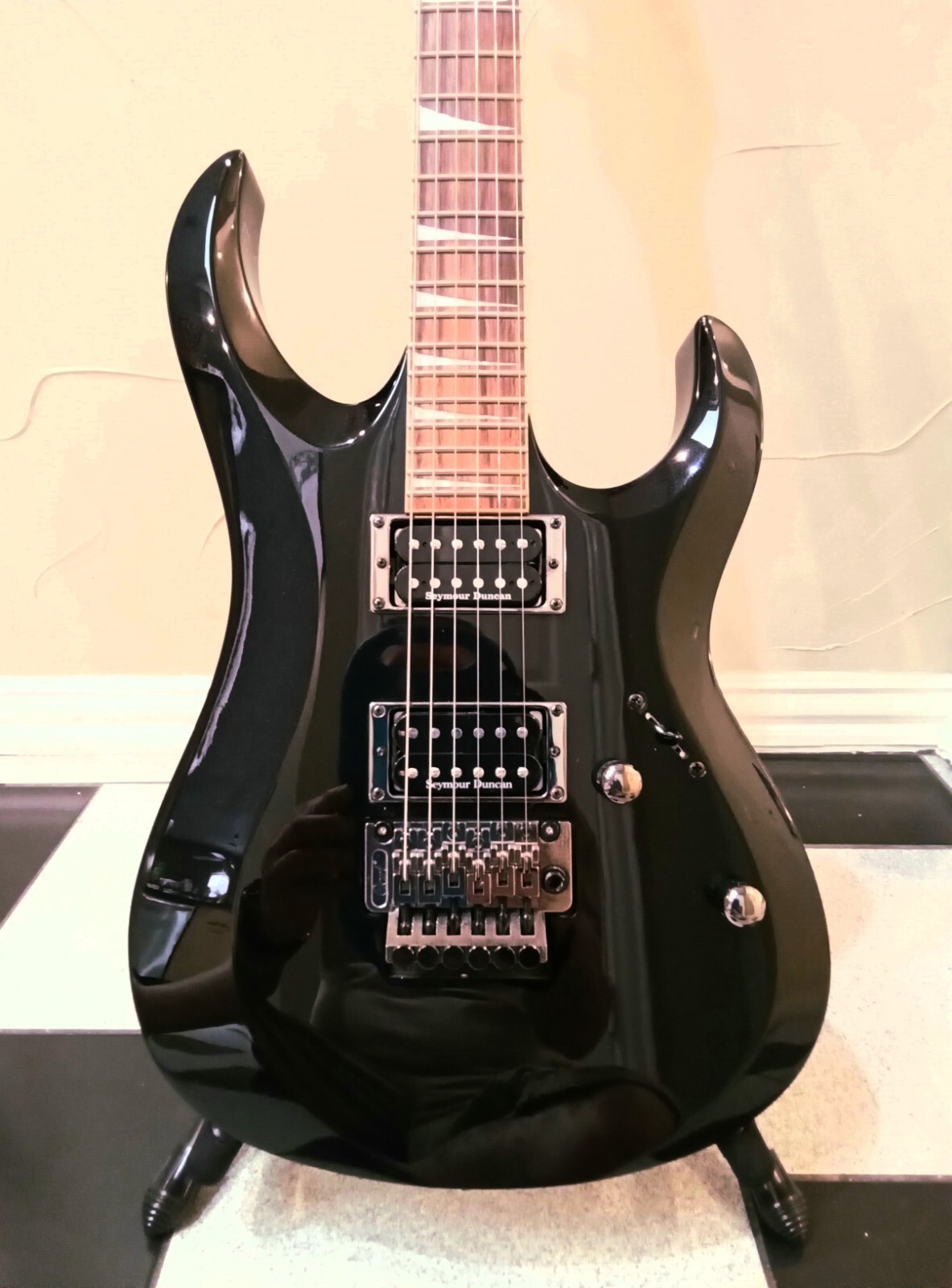 2013 Cort X Custom Electric Guitar Seymour Duncan Pickups Double Locking Tremolo