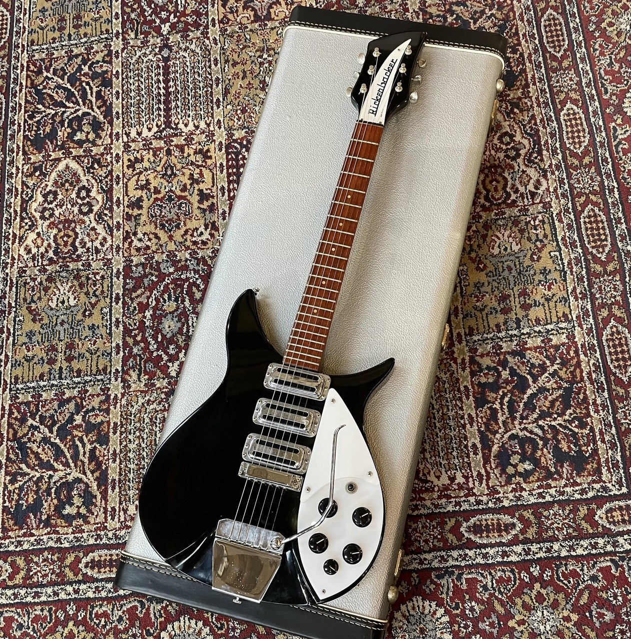 Rickenbacker 325V63 Jetglo Used Electric Guitar [AUTH]