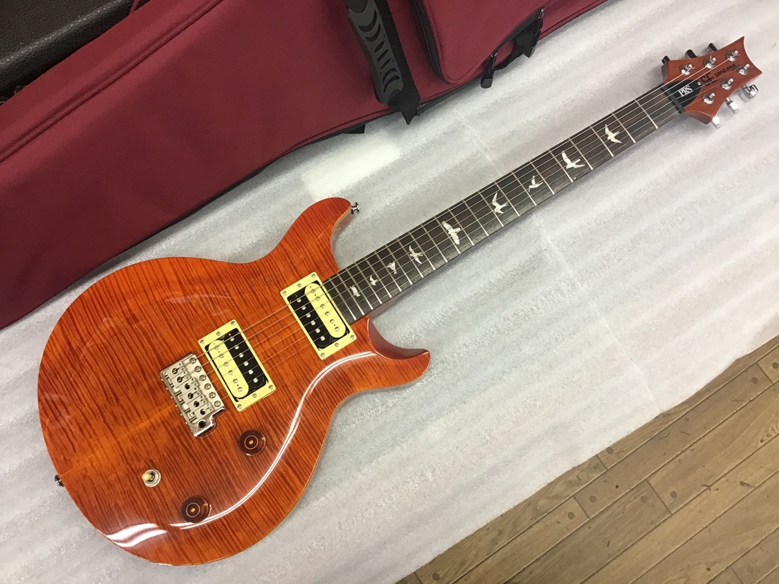 Paul Reed Smith(PRS) SE SANTANA Orange Used 2010 Mahogany Neck w/Soft Case