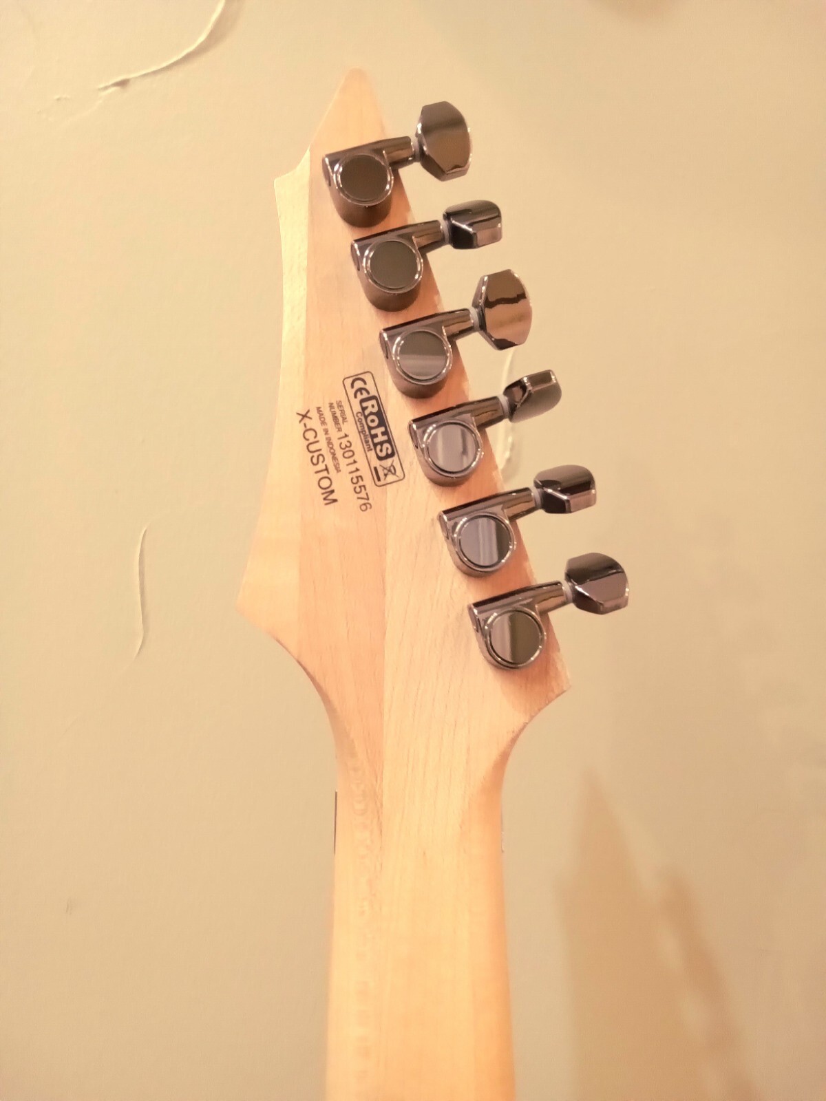 2013 Cort X Custom Electric Guitar Seymour Duncan Pickups Double Locking Tremolo