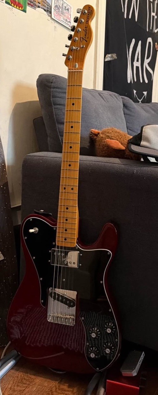 Fender American Vintage II 1977 Telecaster Custom, Red with Hard Case