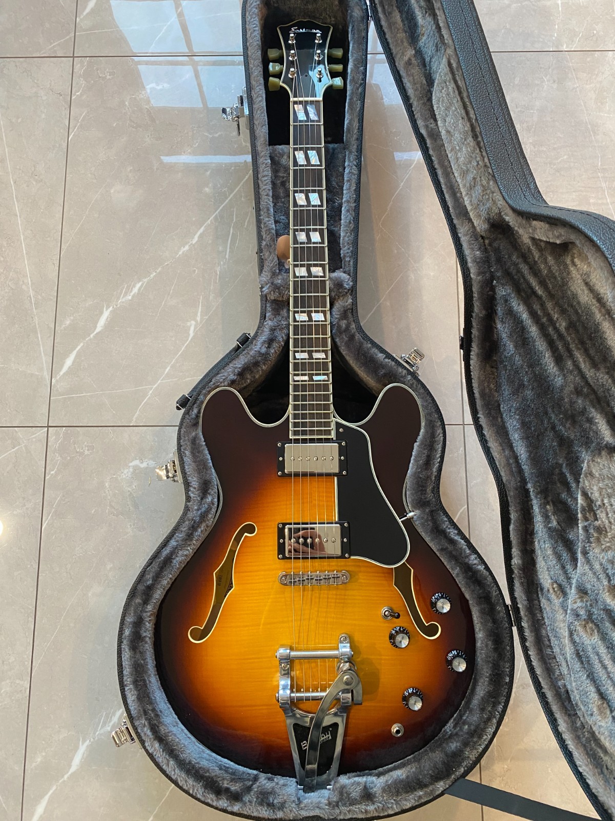 Eastman T486-SB Thinline Archtop, Semi Hollow Body