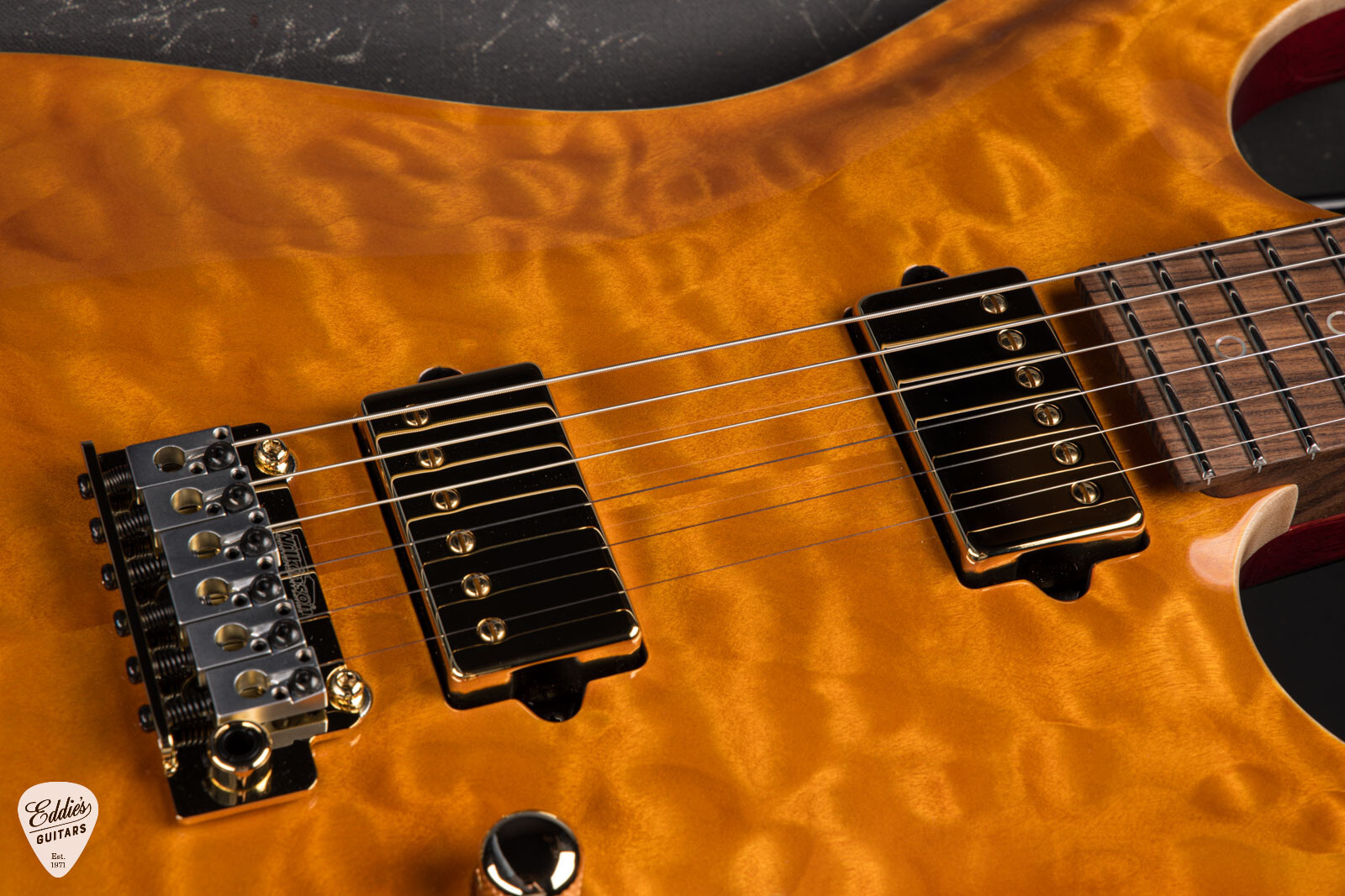Suhr Standard Carve Top Pau Ferro Neck – Trans Amber#83202