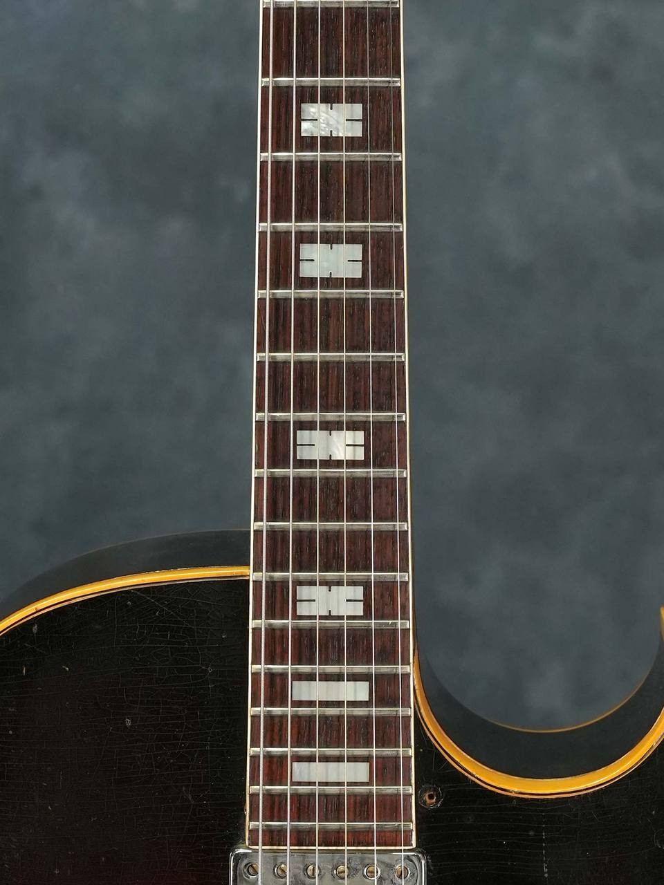 Epiphone 1967 Howard Roberts Sunburst Used Electric Guitar 1967