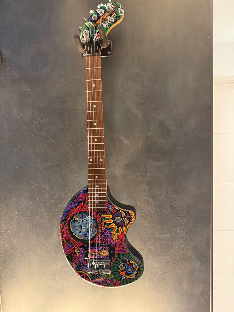 FERNANDES ZO-3 hide Psychedelic Paint Mini Guitar
