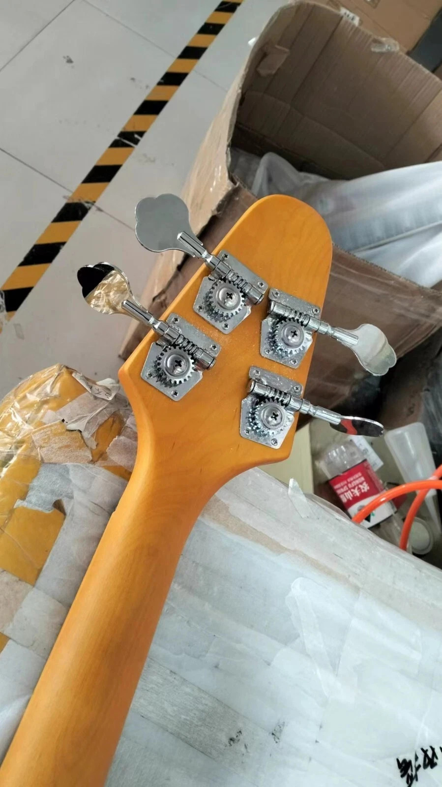classic GRABBER BASS 4 strings Electric Bass 1970’s Vintage black in stock