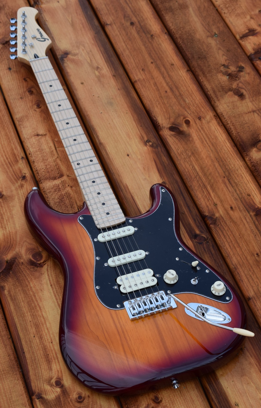 Electric Guitar Groove TM Canadian Brand S/S/S or S/S/H Pickups (10 new Colors )
