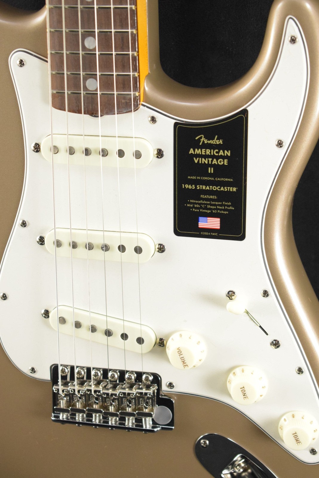 Fender American Vintage II 1965 Stratocaster Shoreline Gold Round-Lam Rosewood