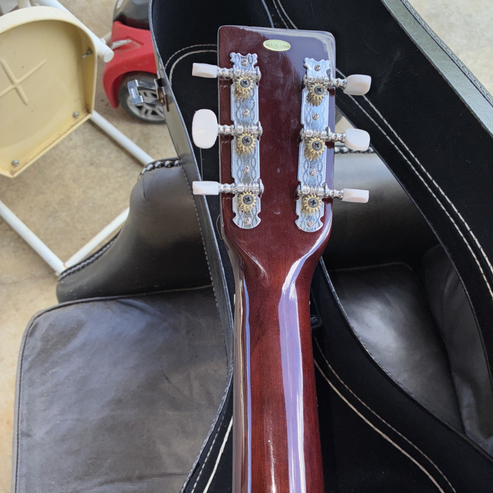 Excel Guitar By Dixon With 6 Strings And Case