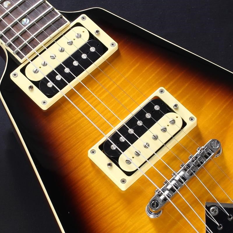 DEAN V79 Flame Maple Used Top: Maple body Rosewood w/Gig case