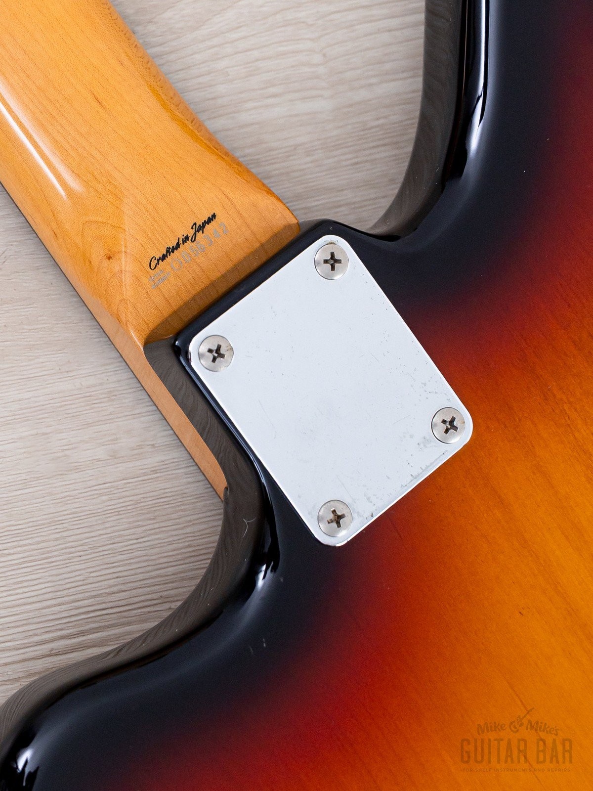 1998 Fender Jaguar ‘62 Vintage Reissue JG66-85 Sunburst, Japan CIJ
