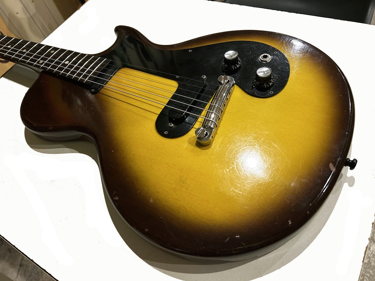 Gibson 1960 Melody Maker 3/4 Jacaranda Fingerboard Vintage Used