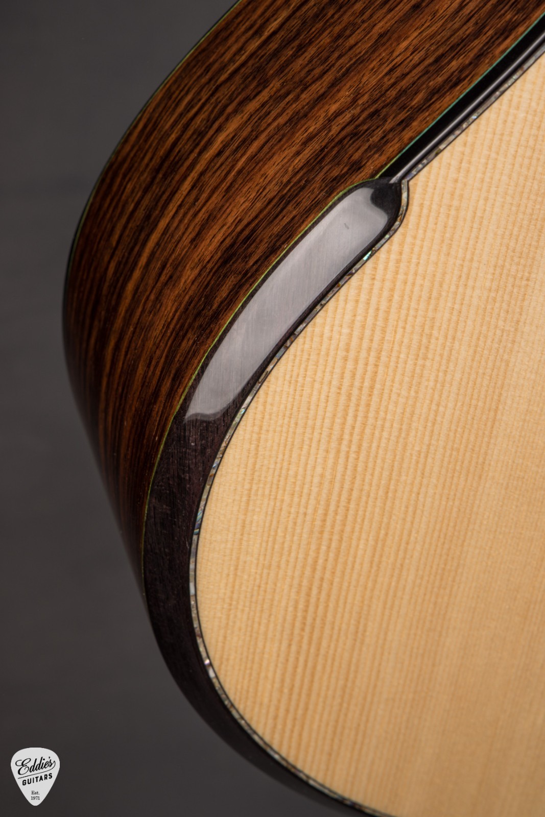 Hozen Gold Label Deep OM – Golden Adirondack Spruce & Honduran Mahogany