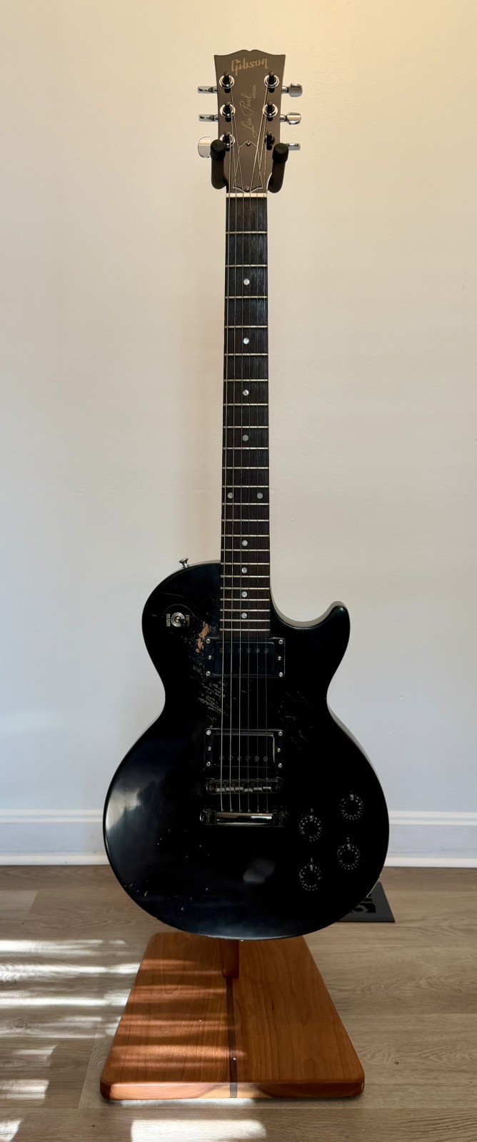 Gibson Les Paul Special 1999 USA Black Relic’d Electric Guitar