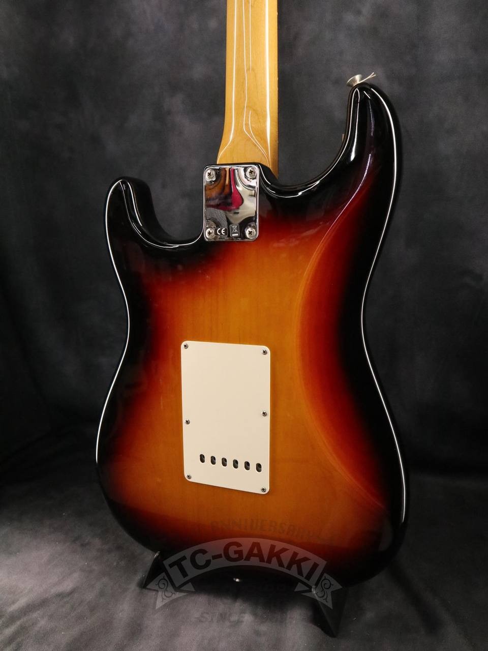 Fender Classic Series 60s Stratocaster 2005 Used Electric Guitar