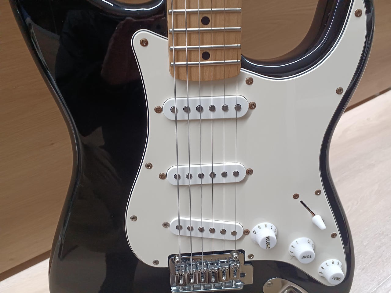 SQUIER AFF STRAT MN WPG Electric Guitar Stratocaster Type