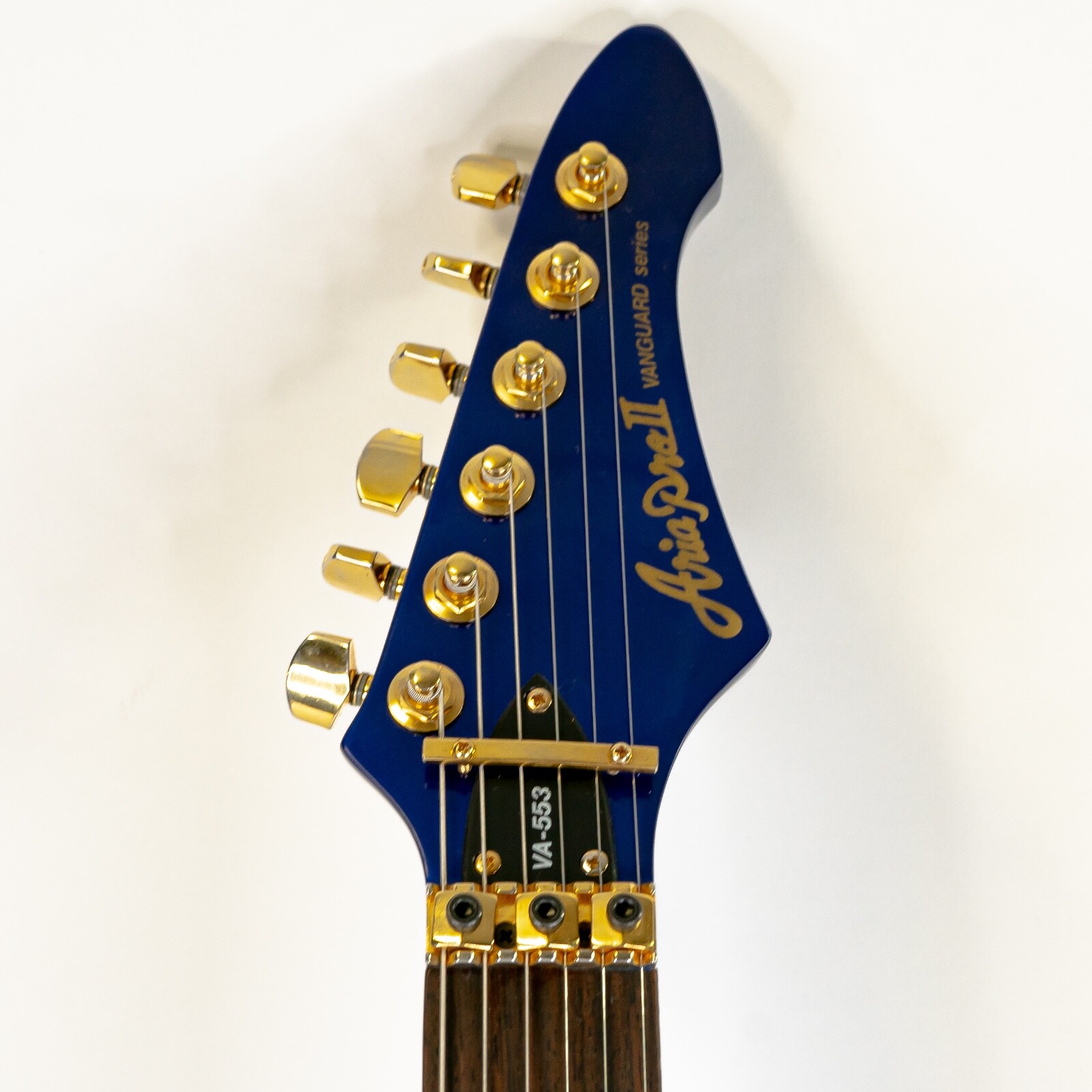 90s Aria Pro II Vanguard VA-553 – Metallic Blue
