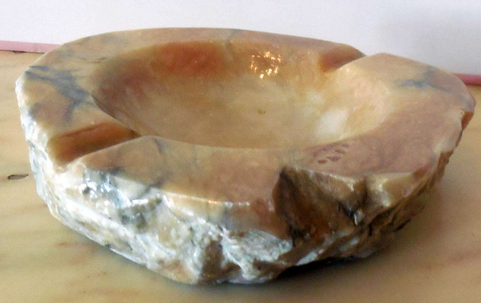 VINTAGE ASHTRAY GENUINE ALABASTER MB MADE IN ITALY 1970s