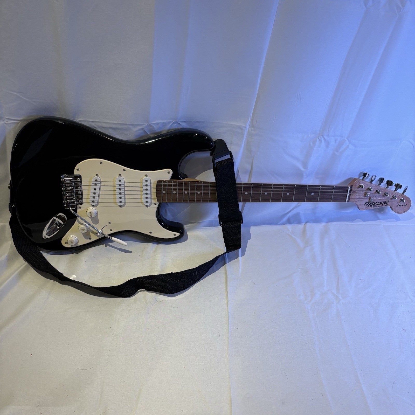 Fender Starcaster Strat Electric Guitar Black & White