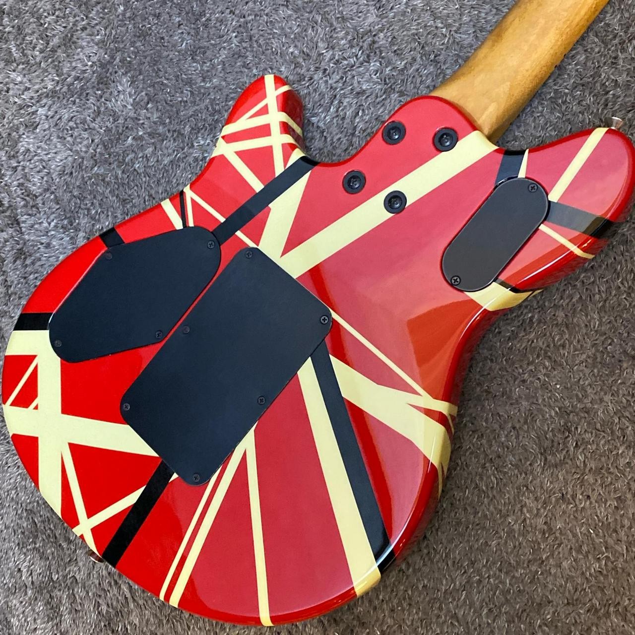 PEAVEY EVH Wolfgang Special Red Stripe (no250519)
