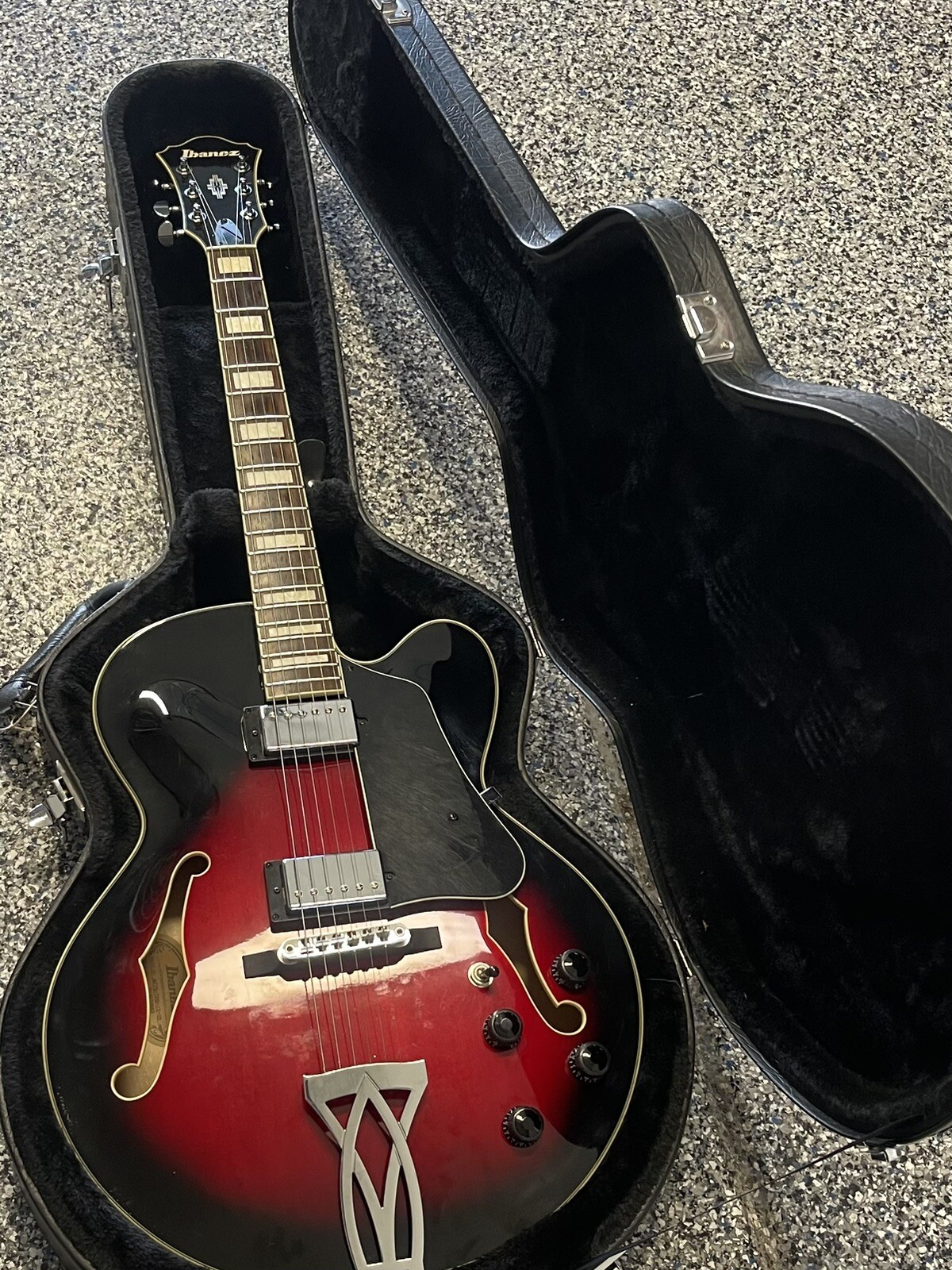 ibanez AF 75