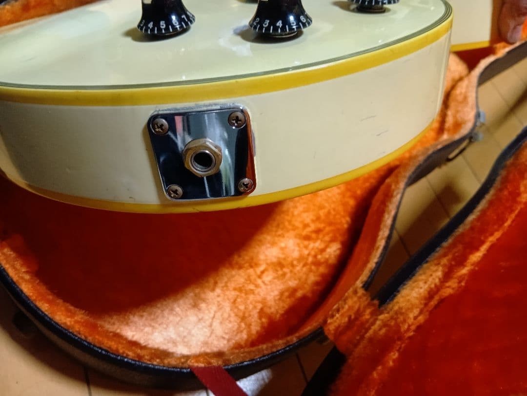 Burny Les Paul Custom Diamond Inlay Safe packing!