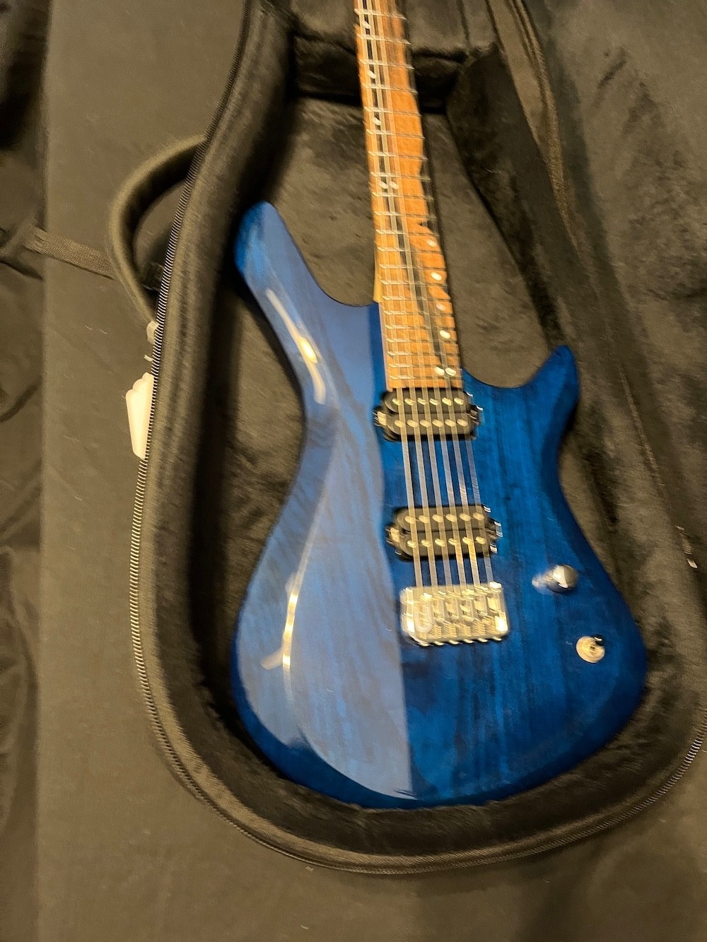 Kiesel Vanquish 6 Guitar See-Through Blue Swamp Ash-Zircote Board W/Case