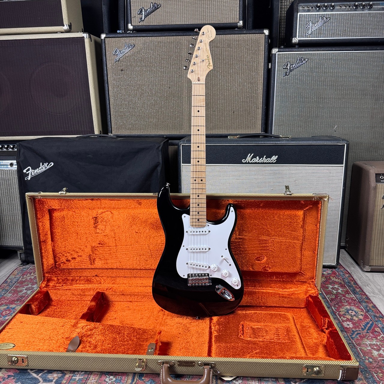 Fender Artist Series Eric Clapton “Blackie” Signature Stratocaster w/TBX and Mid
