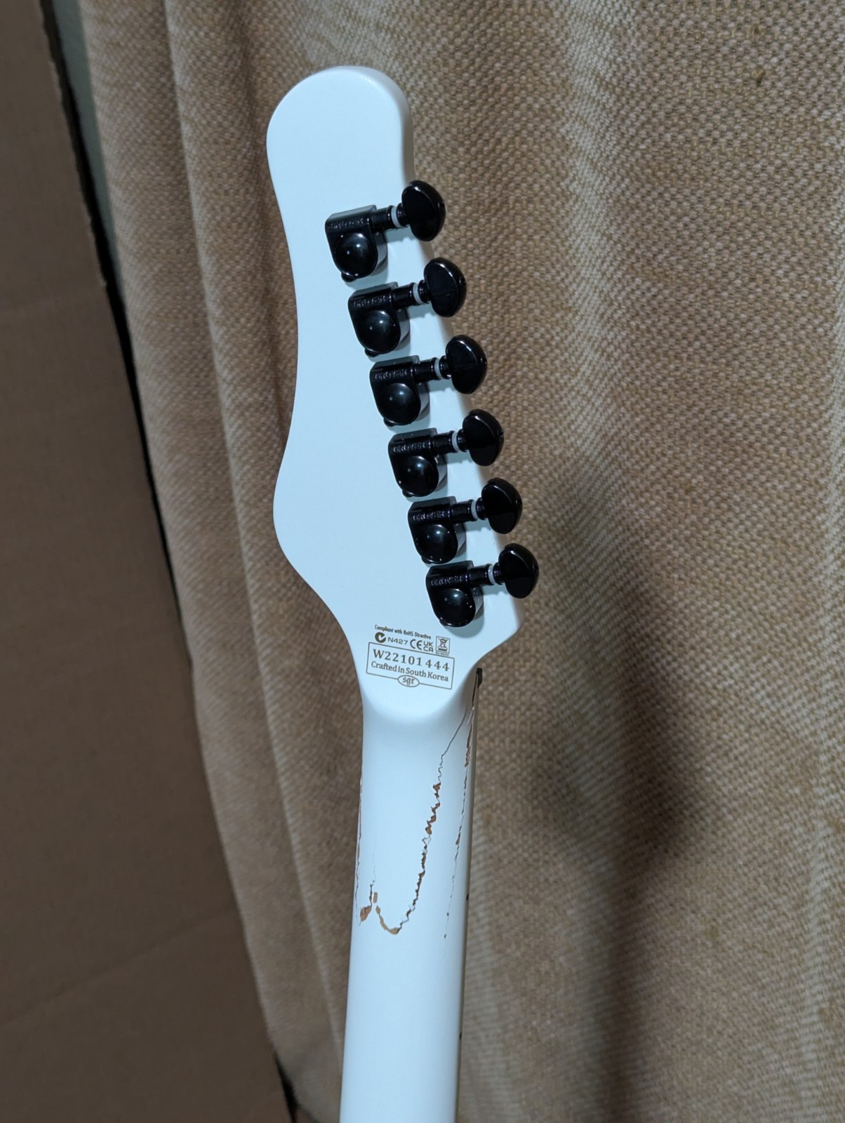 Schecter Guitar Research Ultra 6-String Electric Guitar Satin White -Broken Neck