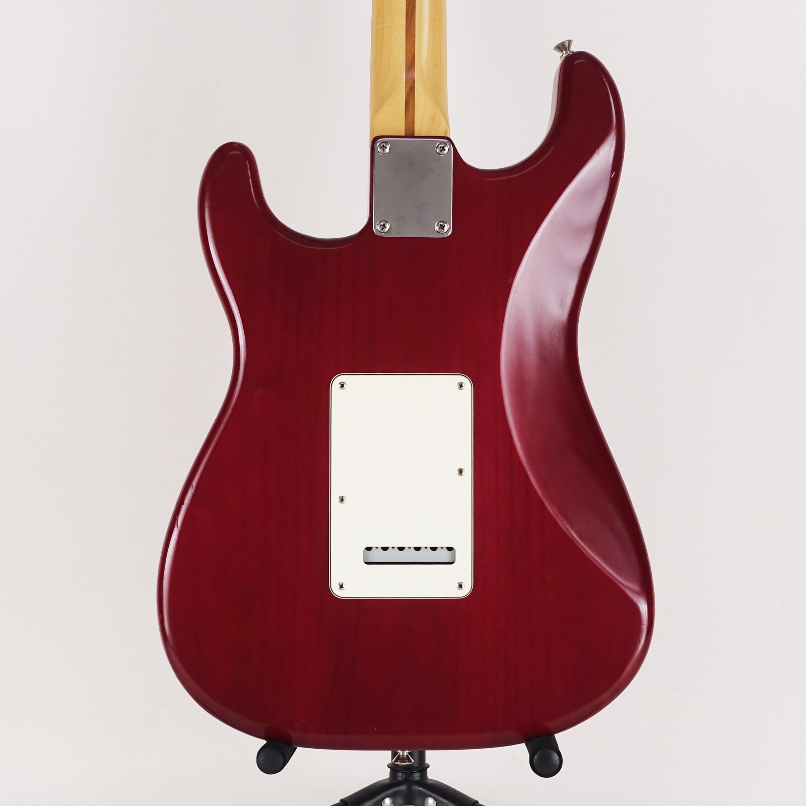 2006 Fender Highway One Stratocaster American USA Crimson Red with Hard Case