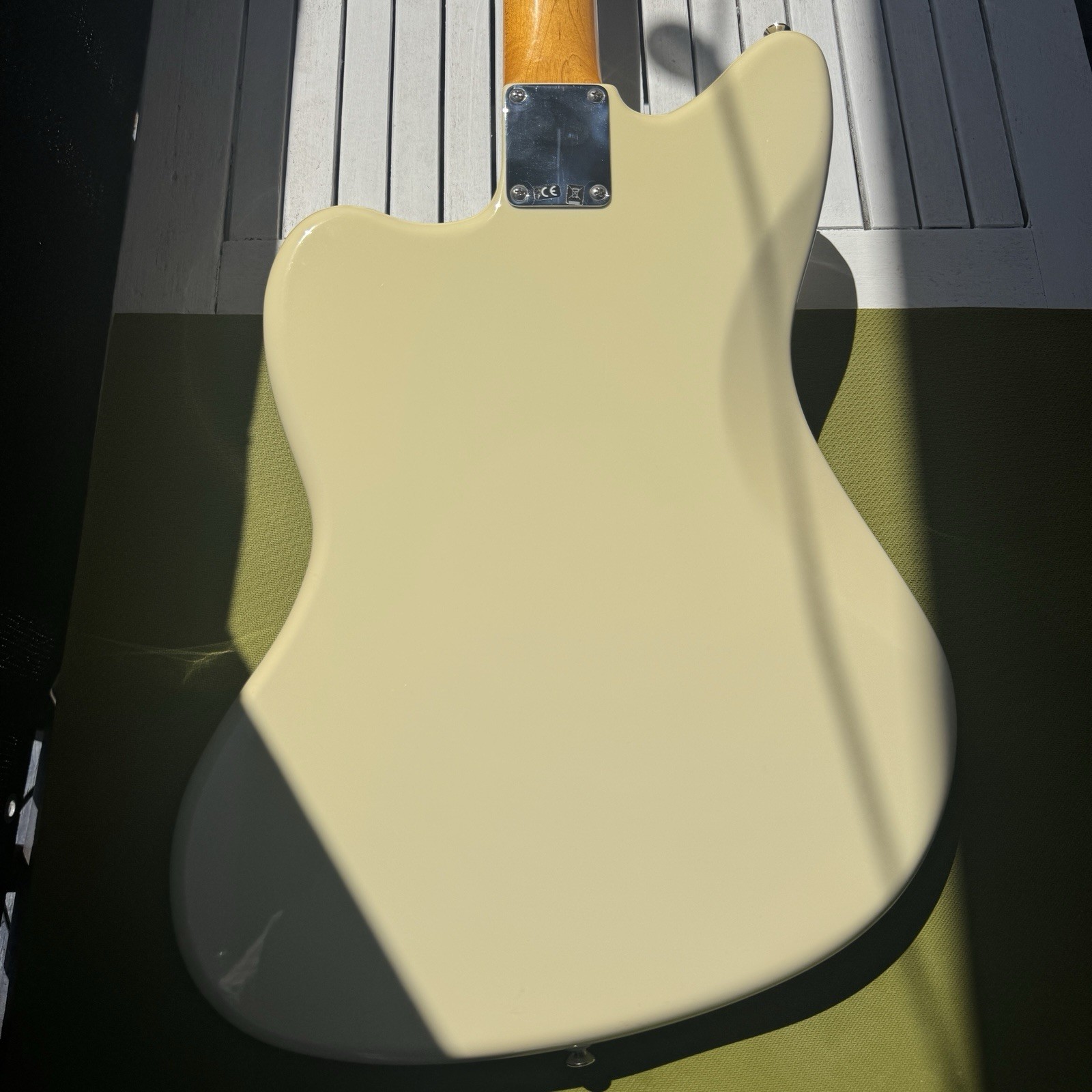 Fender CME Exclusive Classic Series 60s Jazzmaster Lacquer Olympic White 2017
