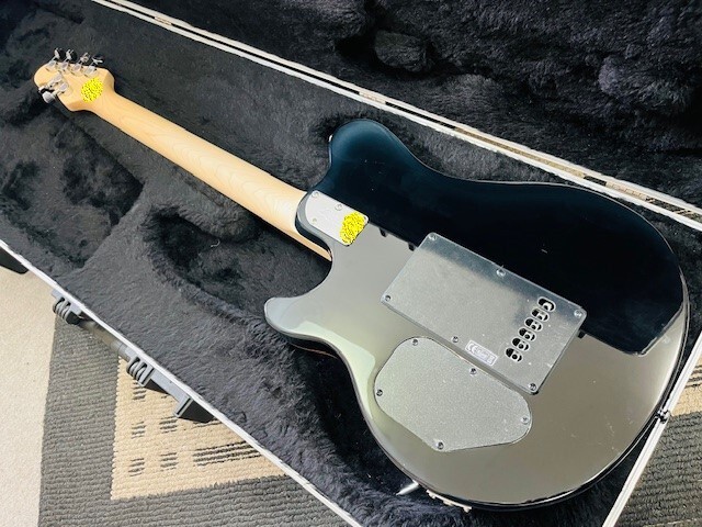 Super Featured Item Sterling By Music Man Sub Series Axis Bright Body Color That