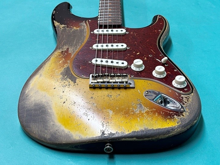 Fender Custom Shop Ltd Roasted 1961 Stratocaster Heavy Relic Used Electric