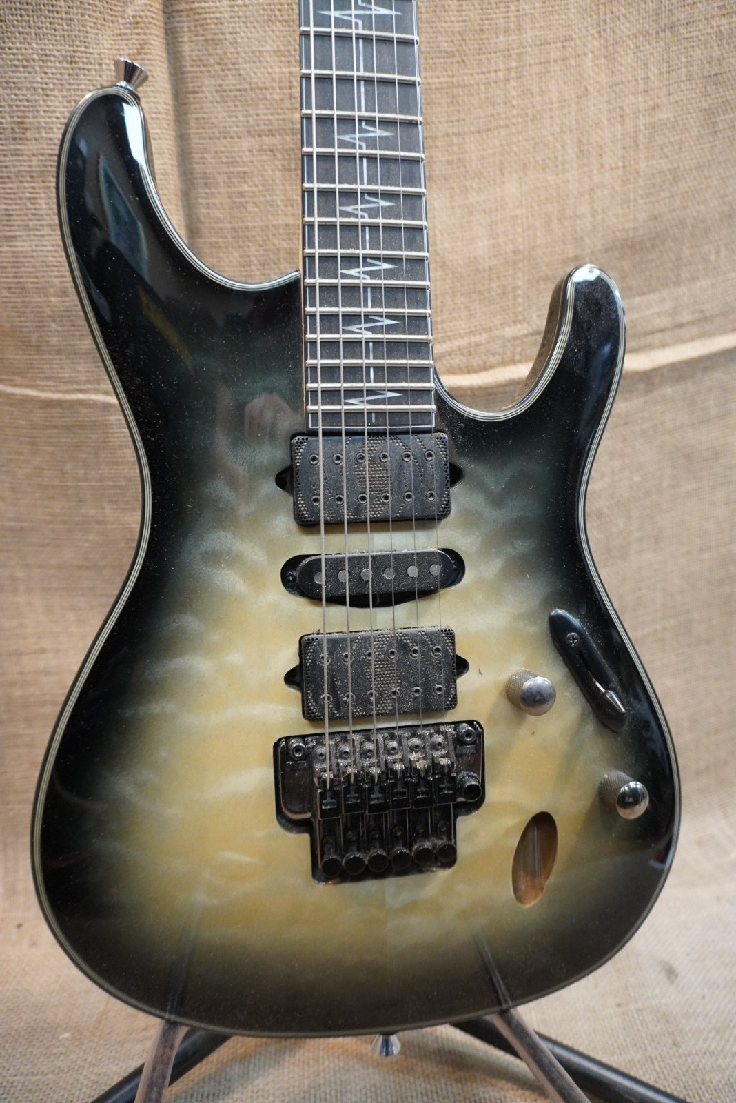 Ibanez JIVA10-DSB Nita Strauss Signature 2018 – Present – Deep Space Blonde
